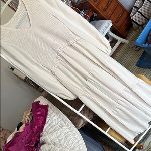 Elegant Cream Knit Dress